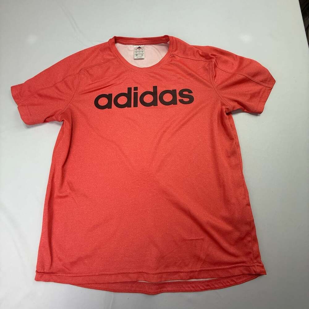 Adidas T-Shirt Size L Red